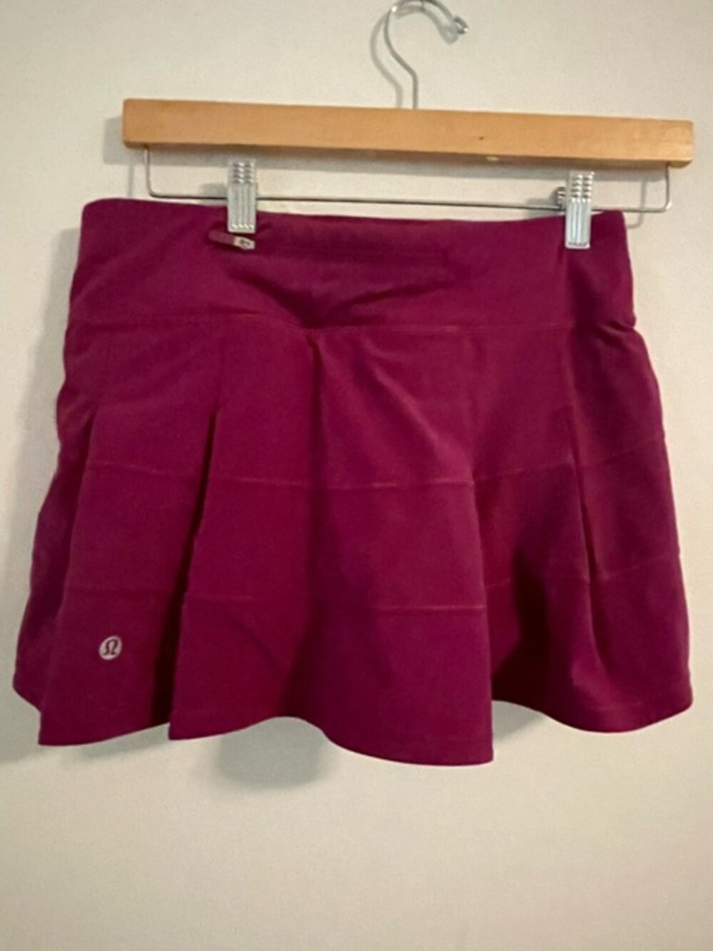 Lululemon Pace Rival Skirt Skort (Regular) *4-way Stretch 13" fuchsia size 4 EUC